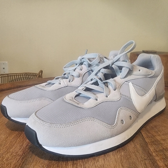 Nike Venture Runner Wide DM8453-003 Lt Smoke Grey/White Sneakers Men's Size 13 - Picture 6 of 14
